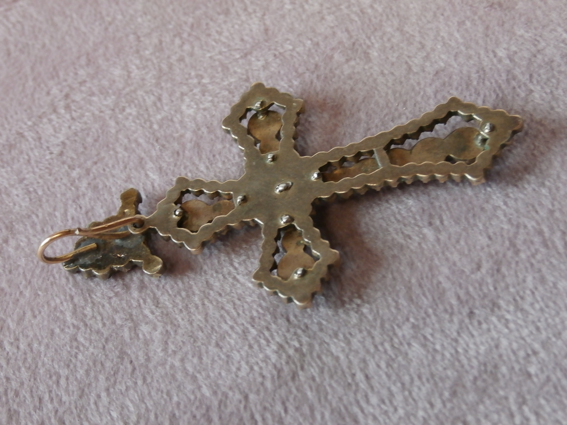 Starožitný nádherný kříž s českými granáty - 6cm