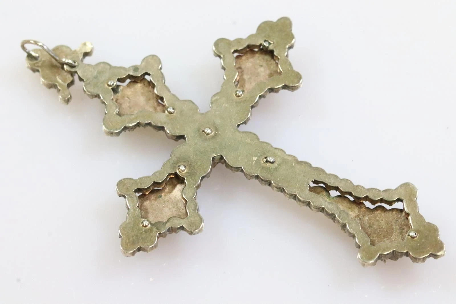 Starožitný nádherný kříž s českými granáty - 7,4cm