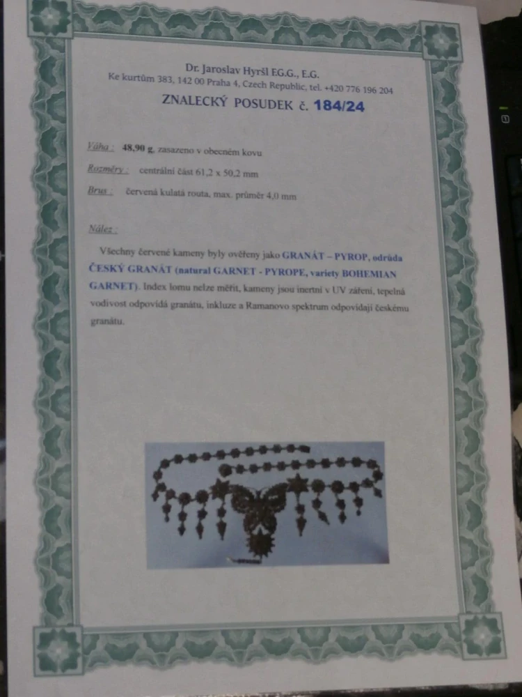 Starožitný obrovský náhrdelník motýl české granáty posudek 